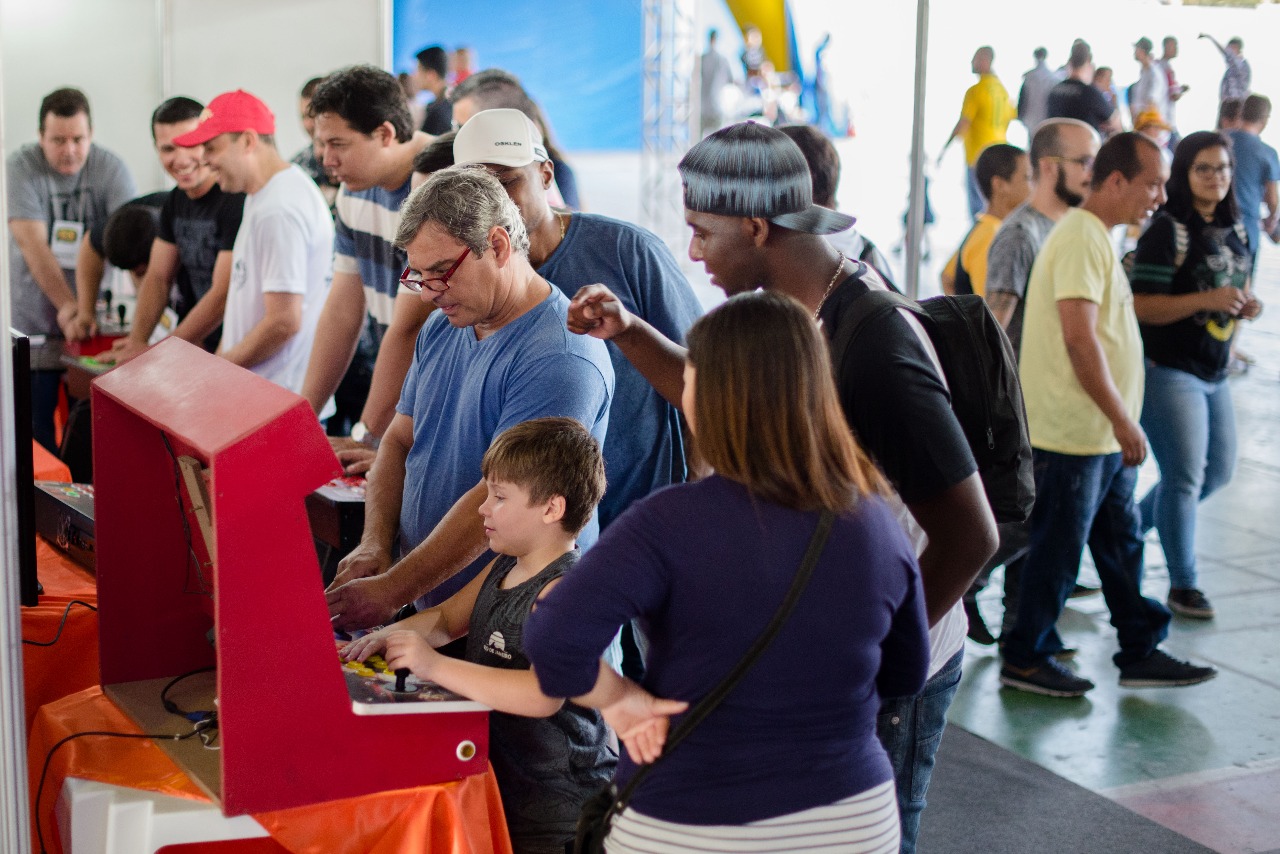 Feira de Cultura Nerd reúne mais de 30 mil em Volta Redonda